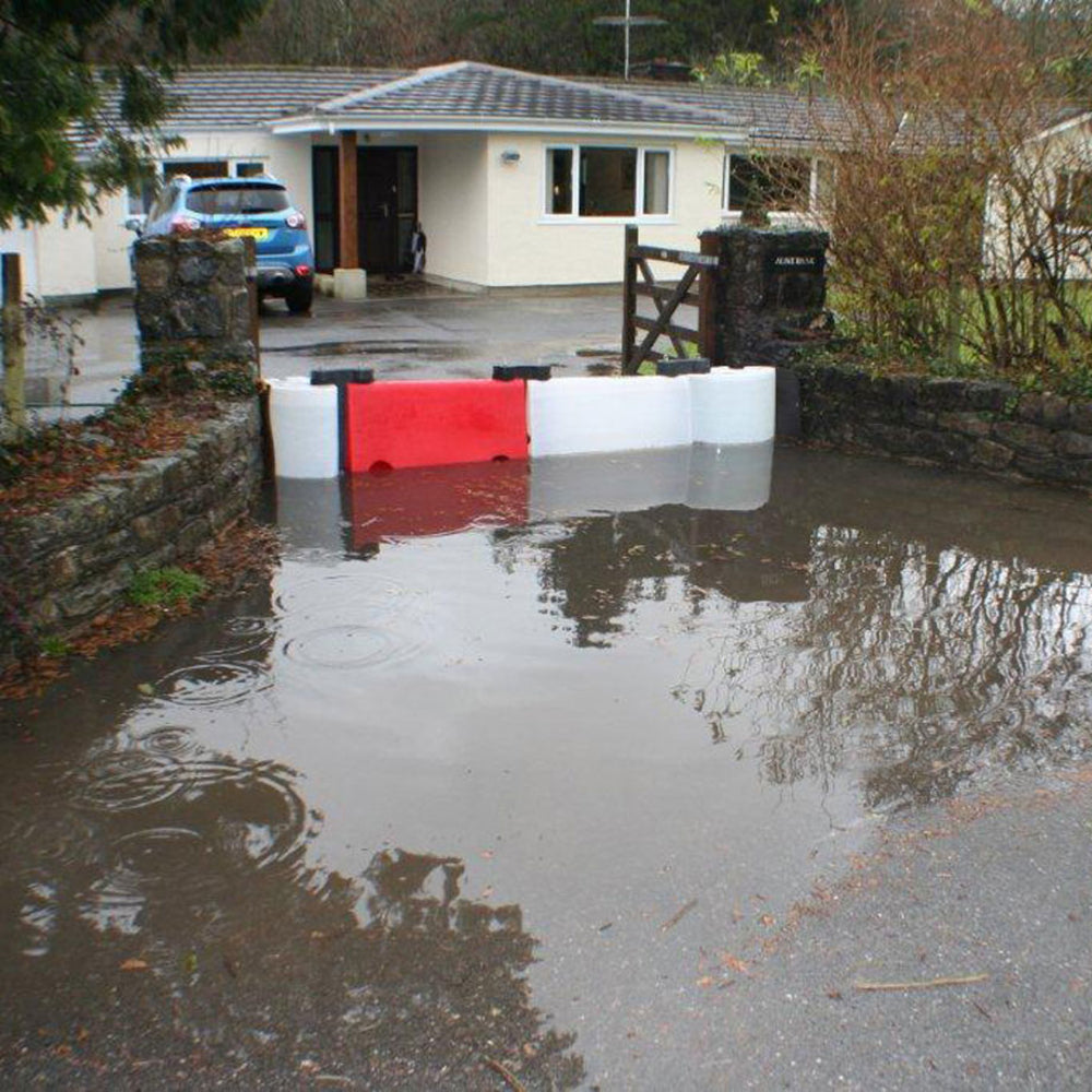 Floodstop Heavyweight Pre-Fill Flood Barrier in White - 0.5m Flood > Barrier > Storm > Fluvial > Emtez > Romold One Stop For Safety   