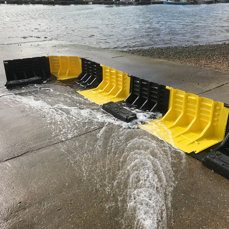 Floodfence Lightweight Flood Diverter Corner Barrier in Yellow Flood > Barrier > Storm > Fluvial > Emtez > Romold One Stop For Safety   